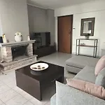 Neliflat